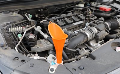 Long Neck Oil Funnel: Save Time and Mess on Family Oil Changes